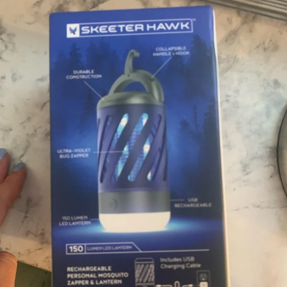 NIB MOSQUITO ZAPPER LANTERN USB CHARGING